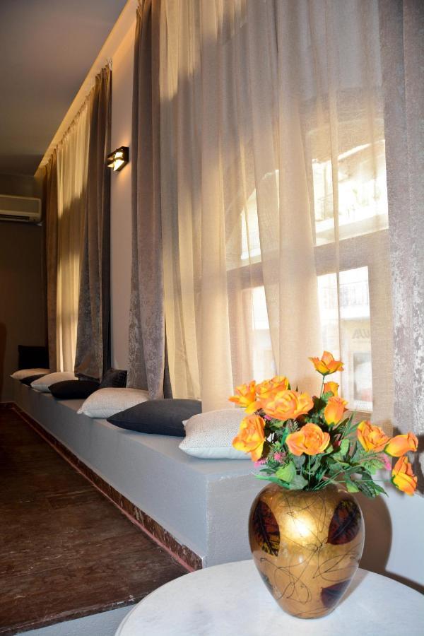 Hotel Marily Pyrgos  Bagian luar foto