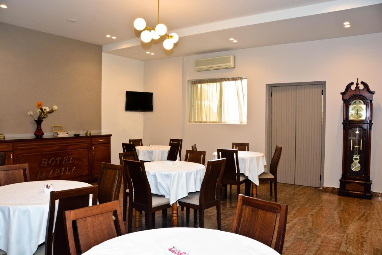 Hotel Marily Pyrgos  Bagian luar foto